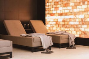 The spa loungers